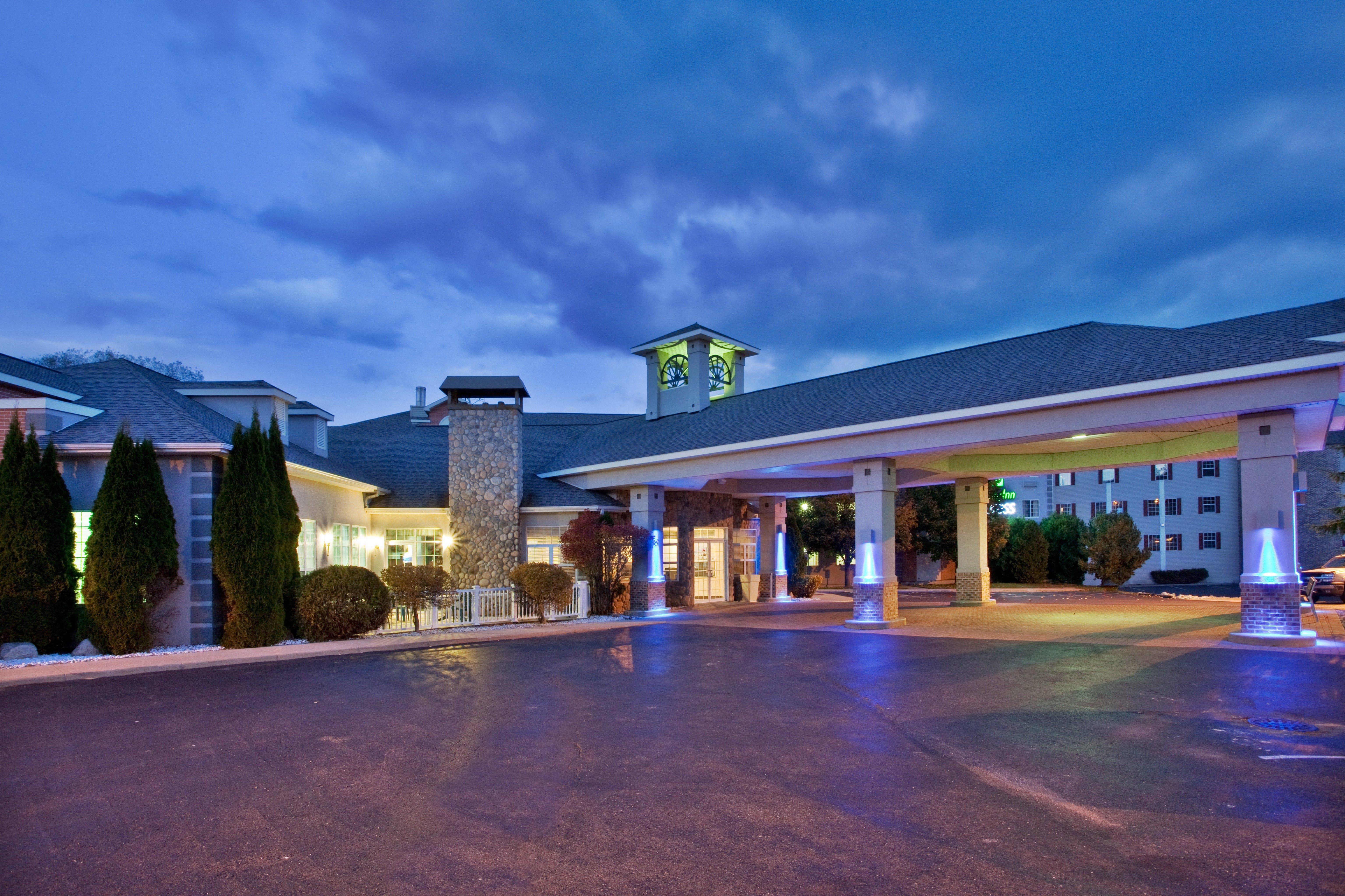 סיינט איגנס Holiday Inn Express St Ignace-Lake Central By Ihg מראה חיצוני תמונה